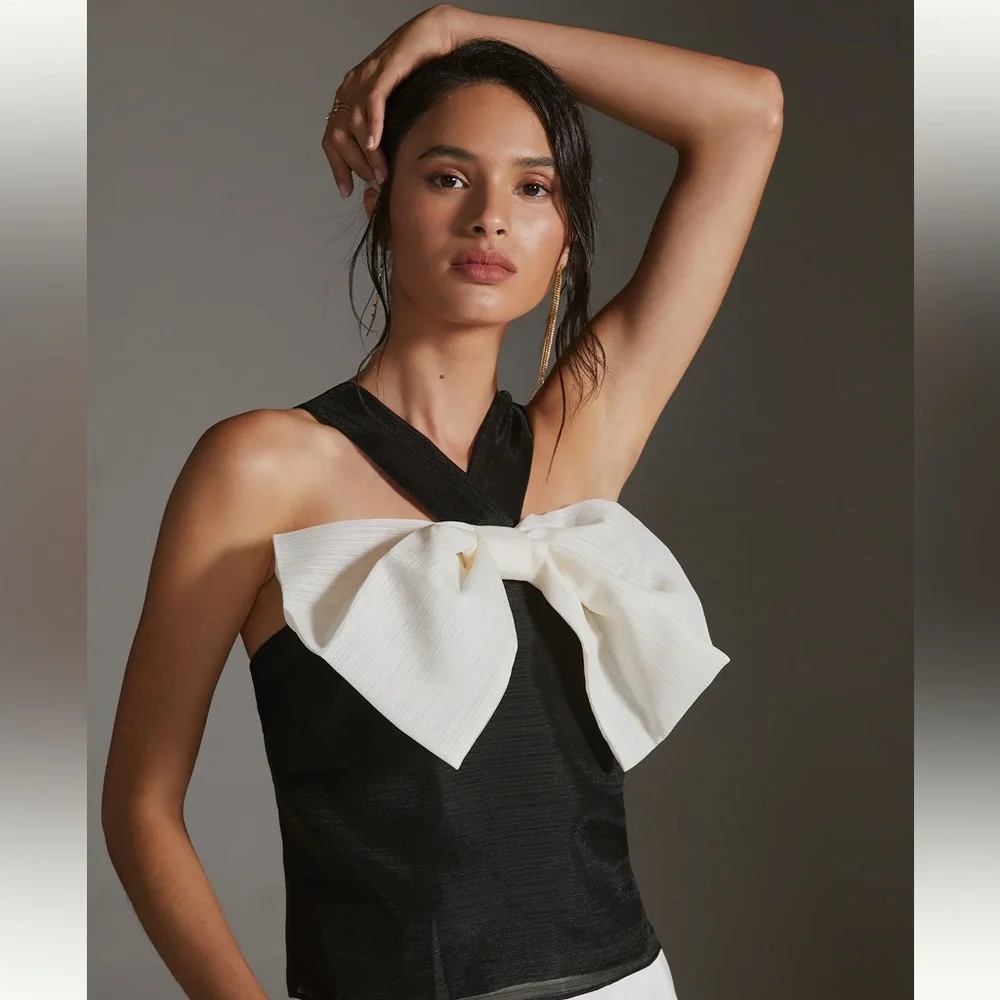 Chic Black and White Bow Top - Picture 2 of 9